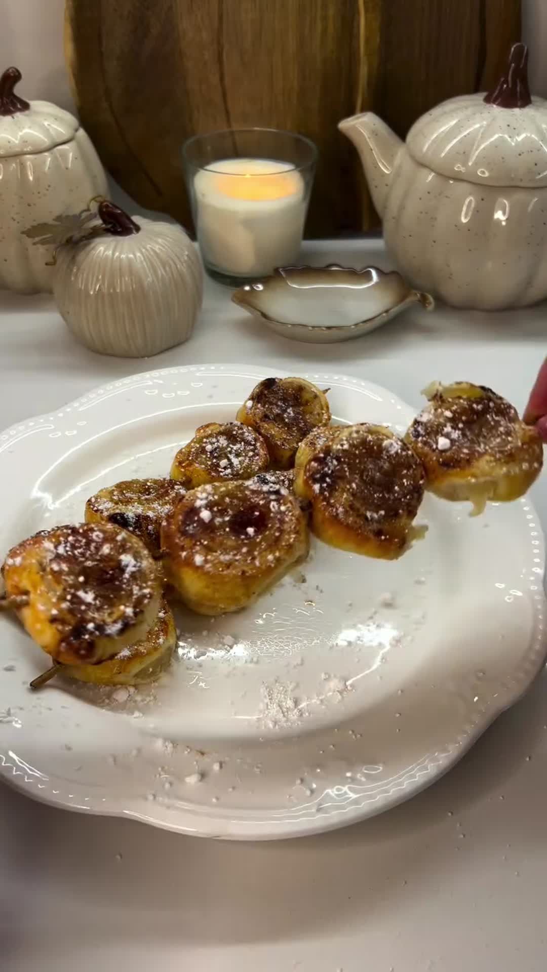 Банановые слойки на шпажках