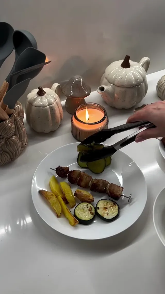 Шашлычки из свинины с картофелем и цукини