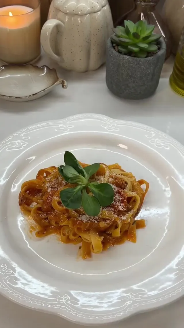 Tagliatelle in Roasted Cherry Tomato Sauce