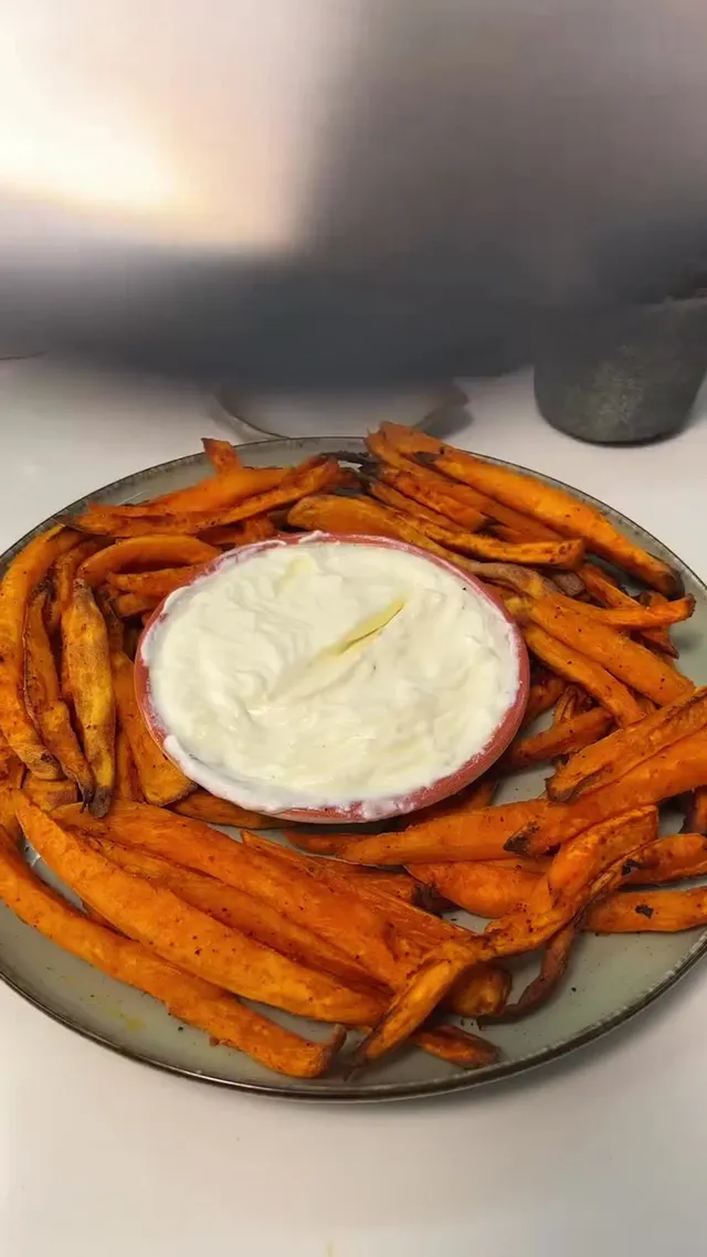 Sweet Potato Fries with Garlic Sauce