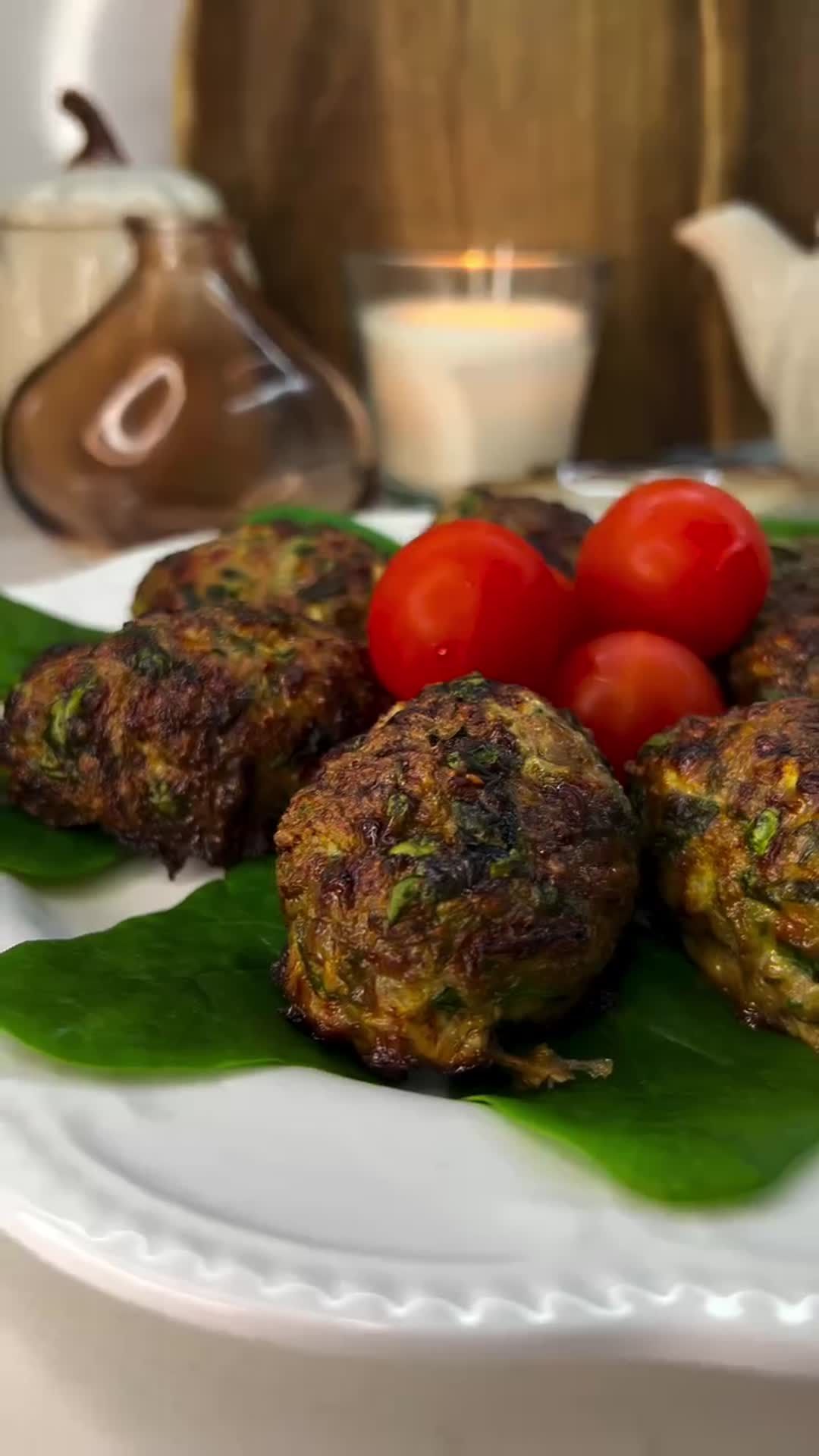 Beef Patties with Spinach and Garlic