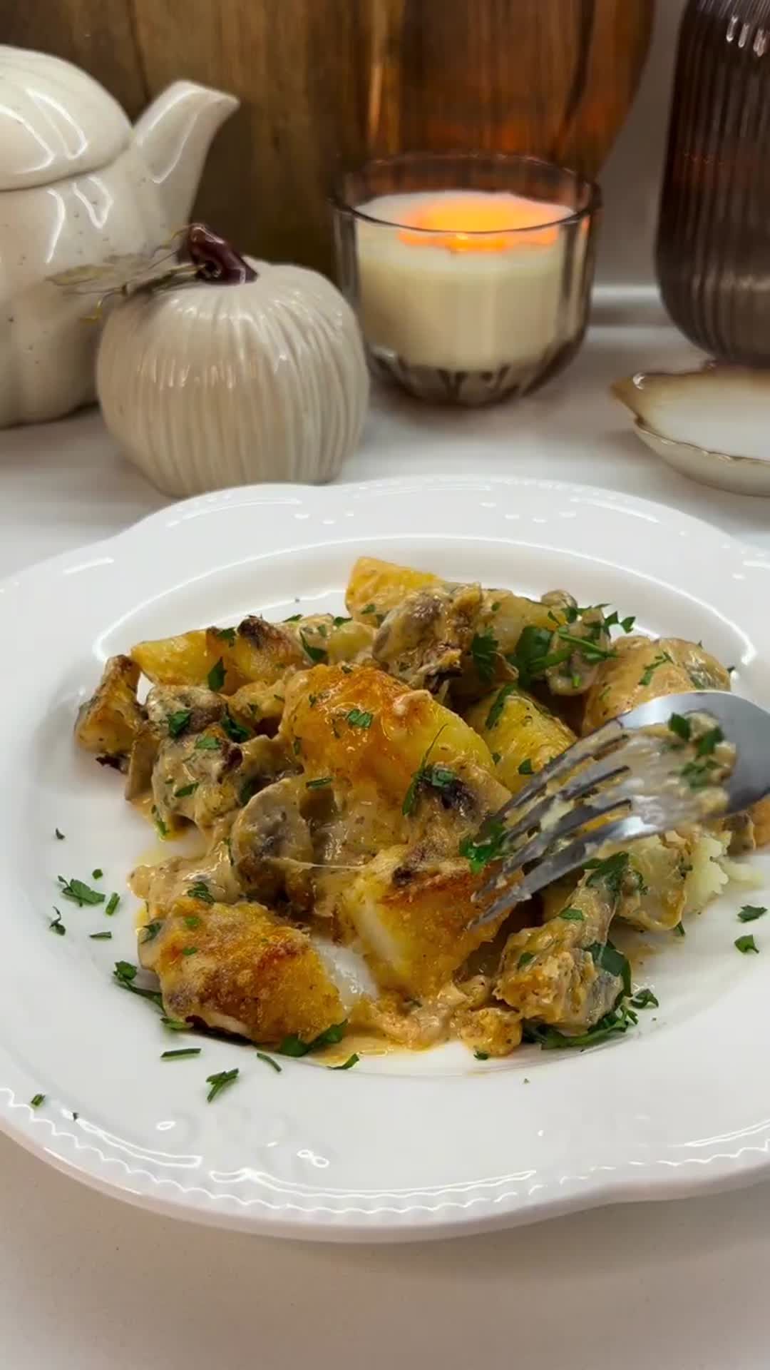 Potatoes with Mushrooms in Cream