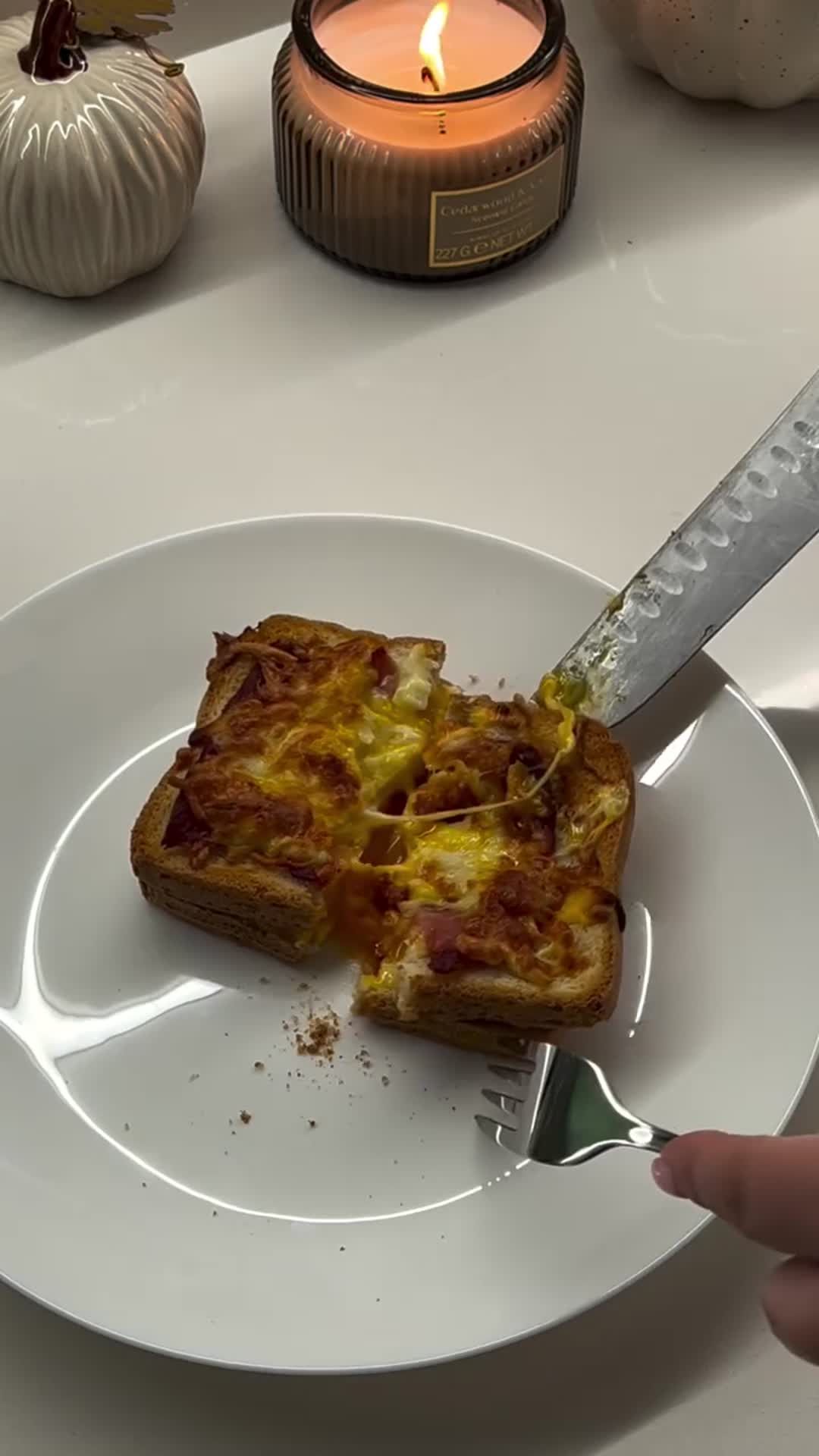 Toast Sandwich with Egg, Bacon and Cheese